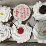6 pieces cupcakes
